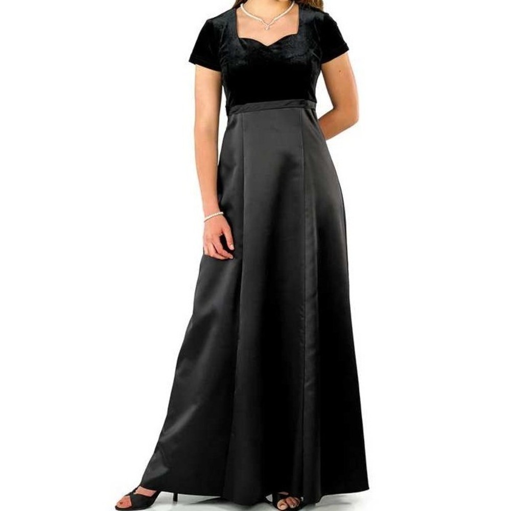 Cousin's Concert Choir Dress Velvet Satin‎ Sweetheart Neck Empire Waist Sz 8